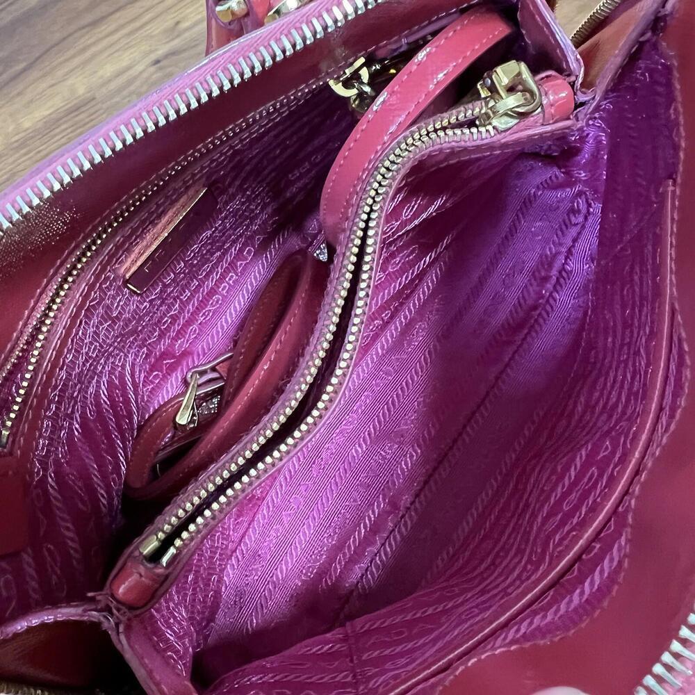 Prada Promenade Saffiano Lux Leather Crossbody Bag Small Red Gold Hardware - Picture 10 of 16